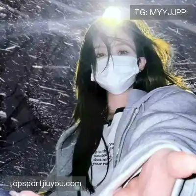 裘川骁